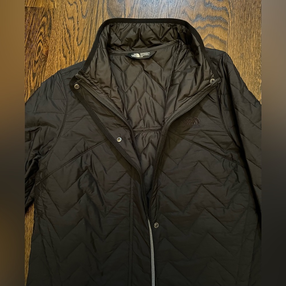 The North Face Jacket - Picture 2 of 4